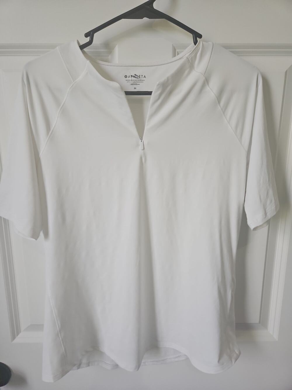 Athleta Womens White Short Sleeve Notched Zip‎ Neck Athletic Top Size M